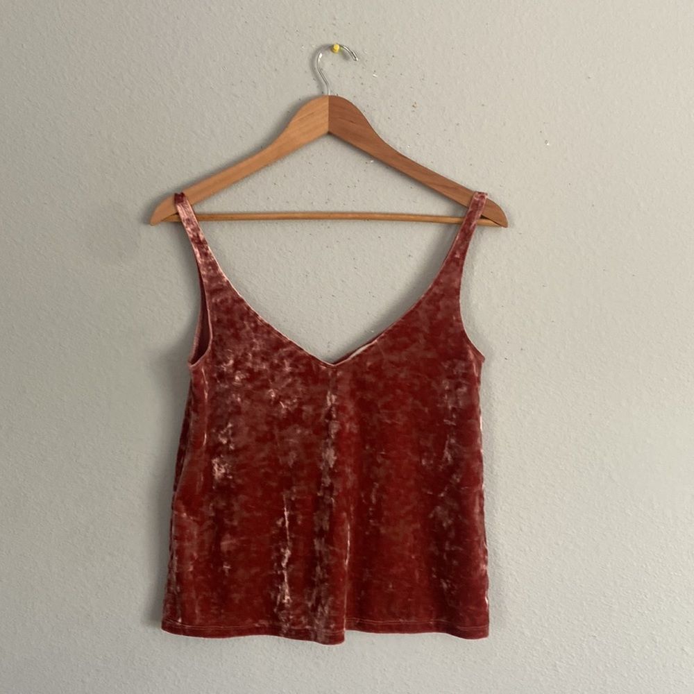 H&M Tank Top - Picture 2 of 3